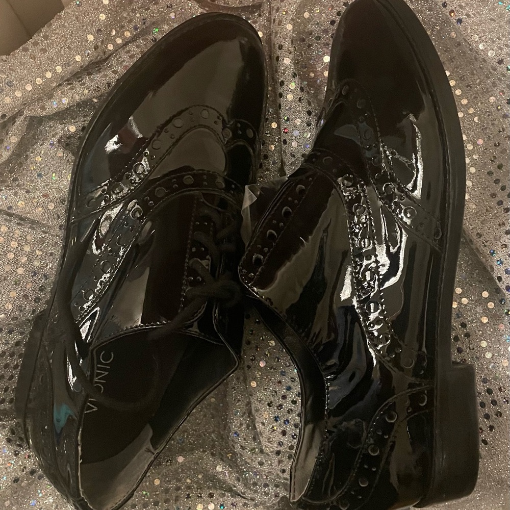 Vionic Hadley Oxford Shoes Women Size 9 Black Patent Leather NWOB